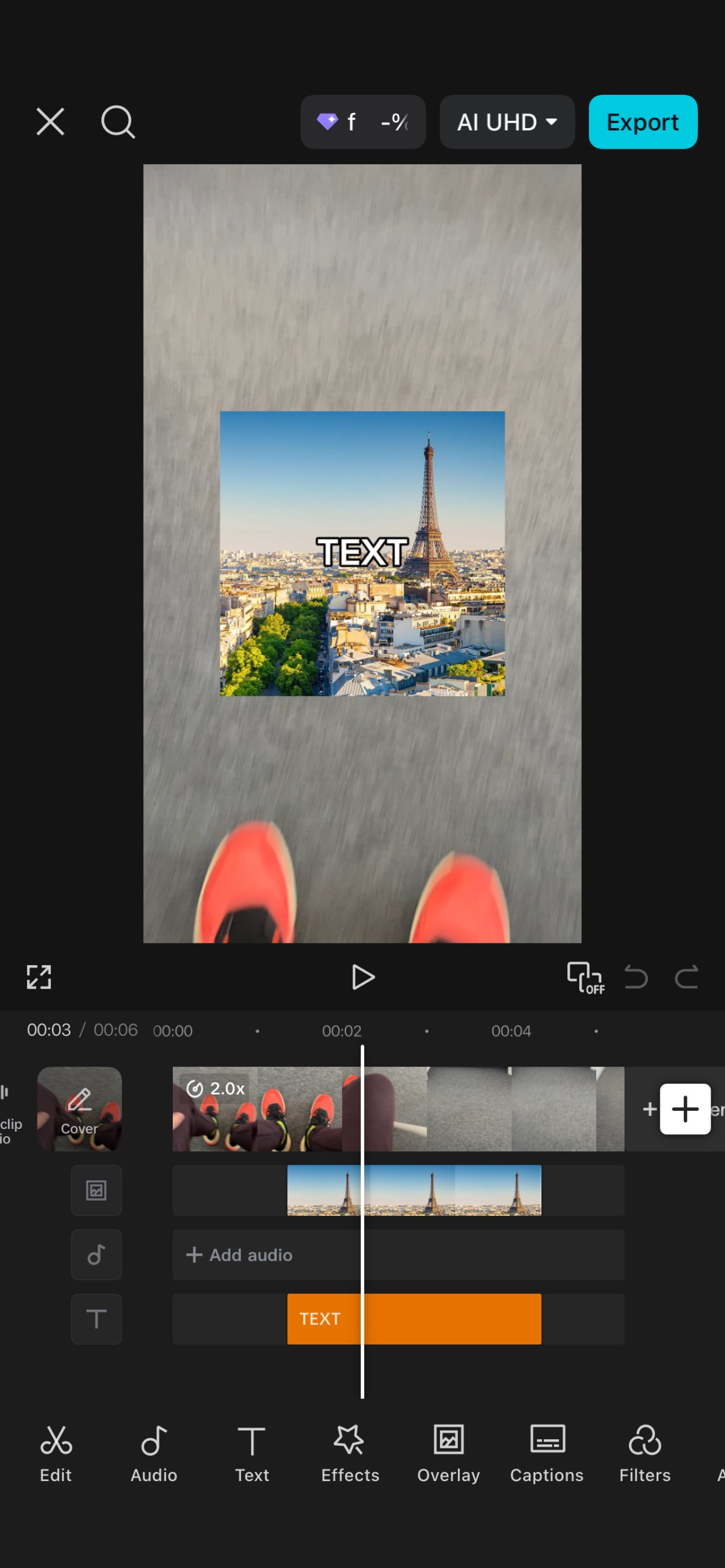 Editor CapCut s Eiffelovou vežou, text vrstvou a nastavením videa na Reels a Shorts
