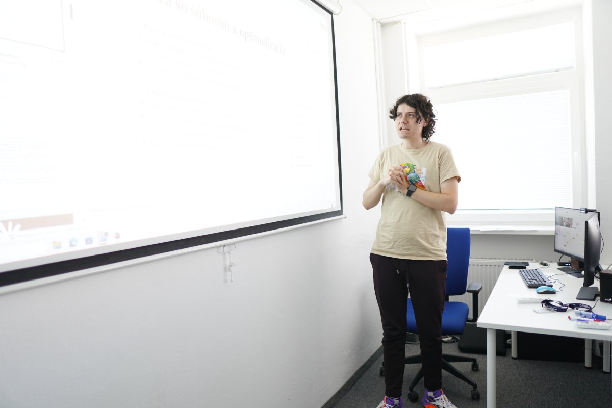 Foto z kurzu Claude AI v každodennej práci I. - projekty, Cowork, Artifacts, Microsoft Office a praktické využitie jeho schopností