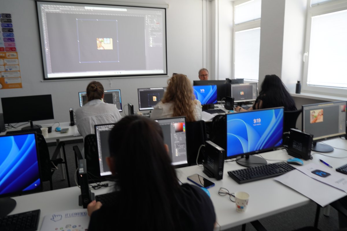 Foto z kurzu Adobe Photoshop I. pre začiatočníkov - úprava a retuš fotografií, grafický dizajn, práca s vrstvami, výroba reklamných materiálov a profesionálne spracovanie obrazu